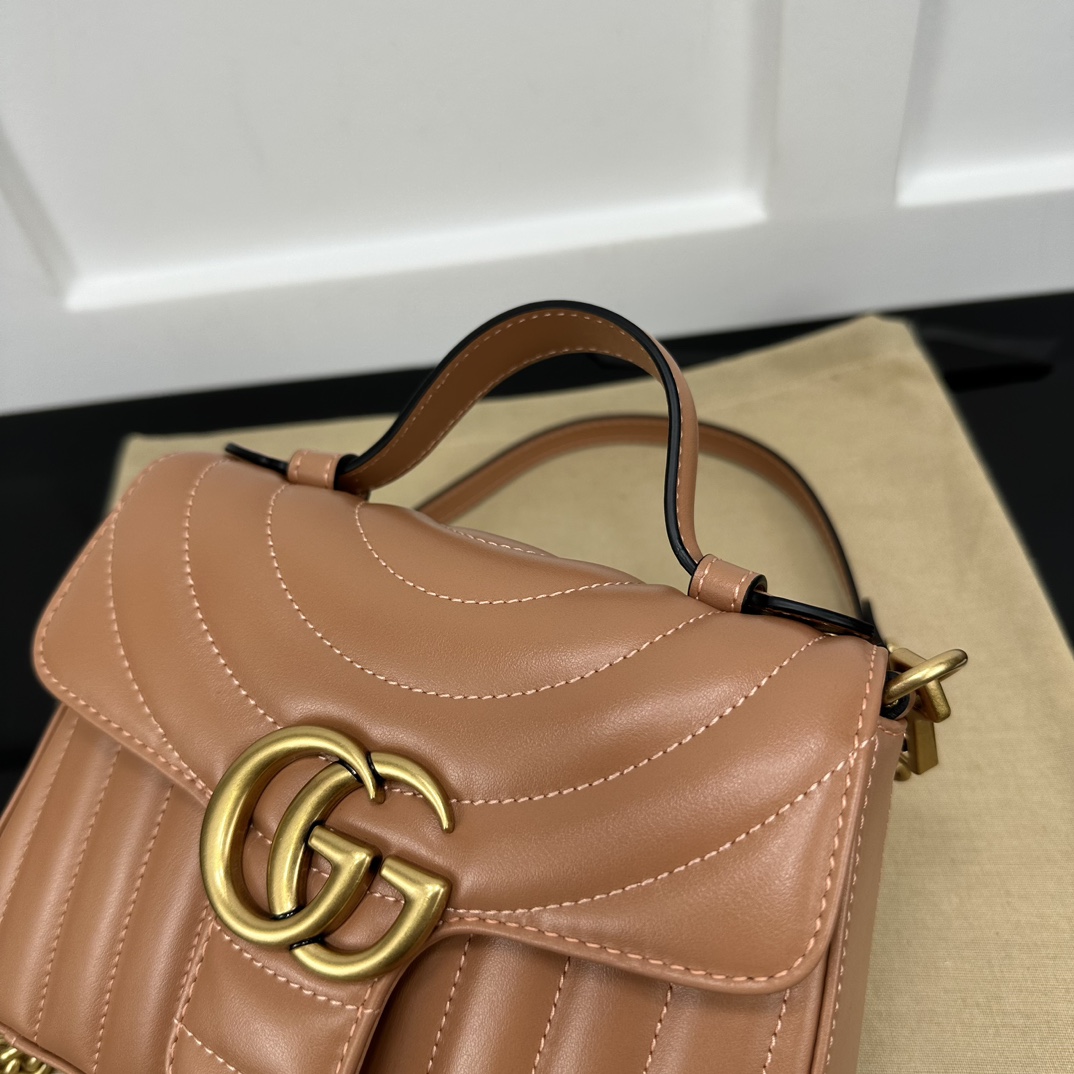 Gucci Satchel Bags